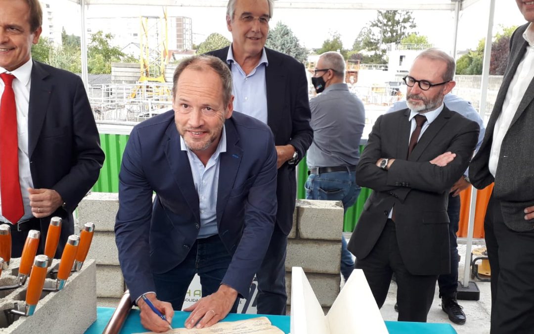 HABITAT 77 pose la première pierre de 51 logements à Melun
